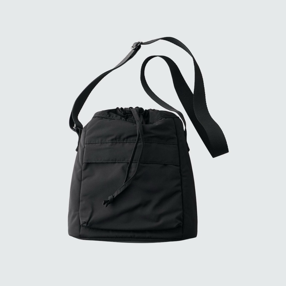Uniqlo Unisex Black Mini Crossbody Bucket Bag